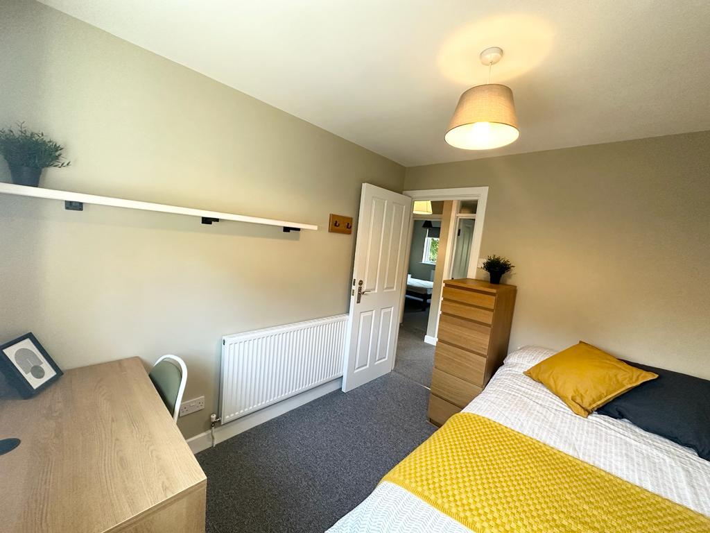 House in Nottingham - View 5