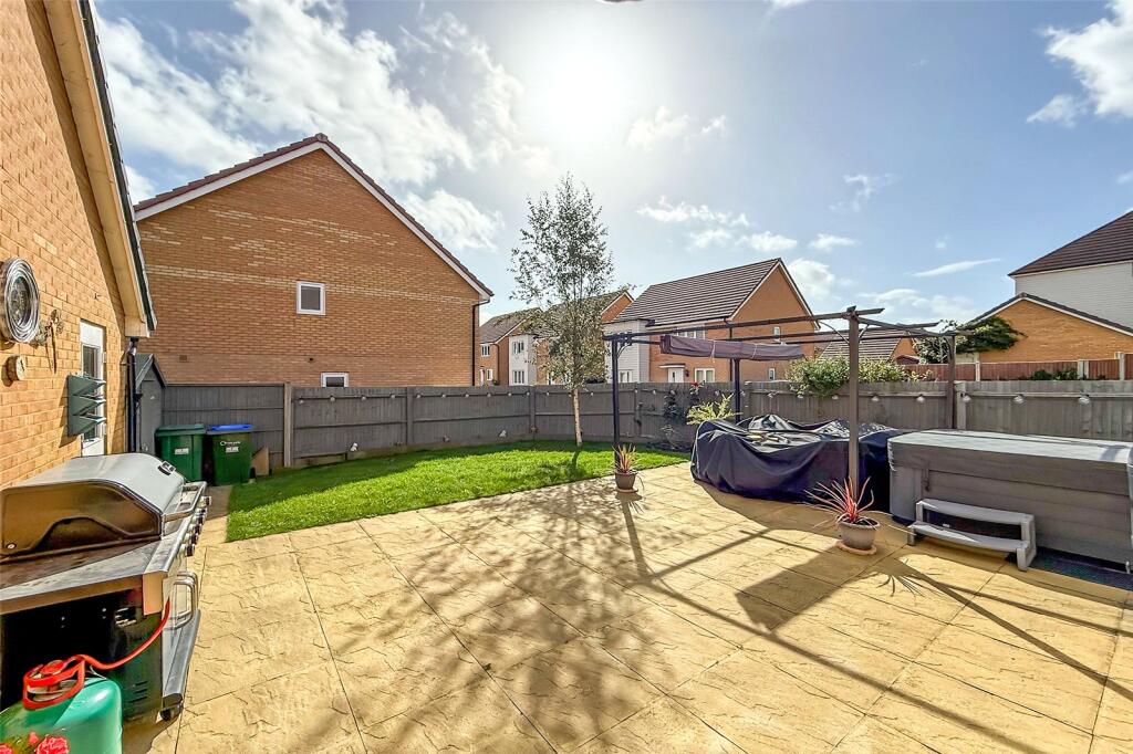 House in Littlehampton, Hampton Park, Wick - View 4