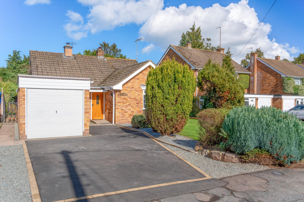 House in Dudley - View 2