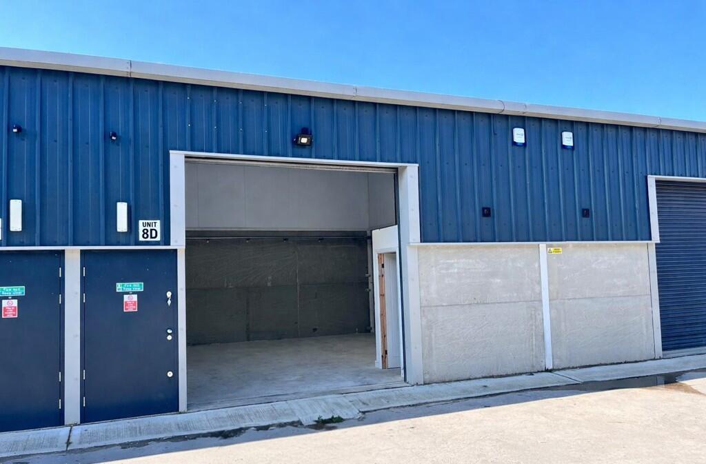 Main image of property: Unit 8D, Westhoughton Industrial Estate, Long Lane/James Street, Westhoughton, Bolton, BL5 3QR