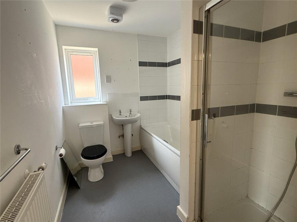 House in Shrewsbury - View 4