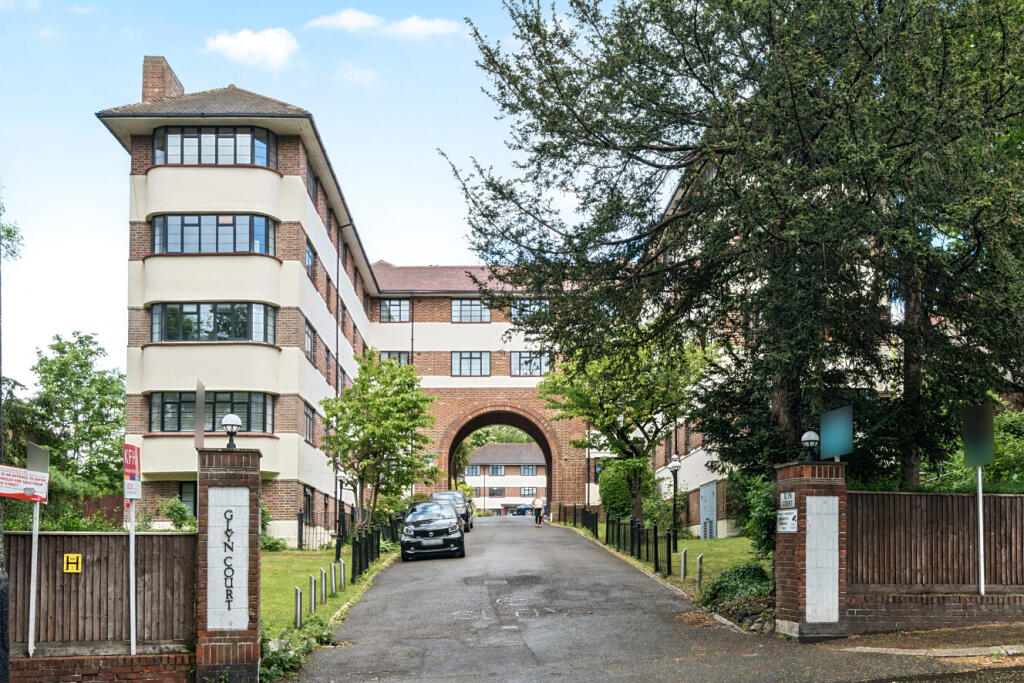 Main image of property: Leigham Court Road, Streatham, London, SW16