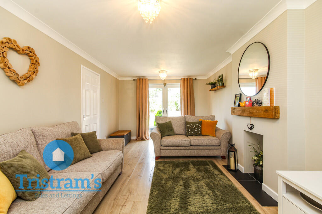 Longden Close, Bramcote photo 3
