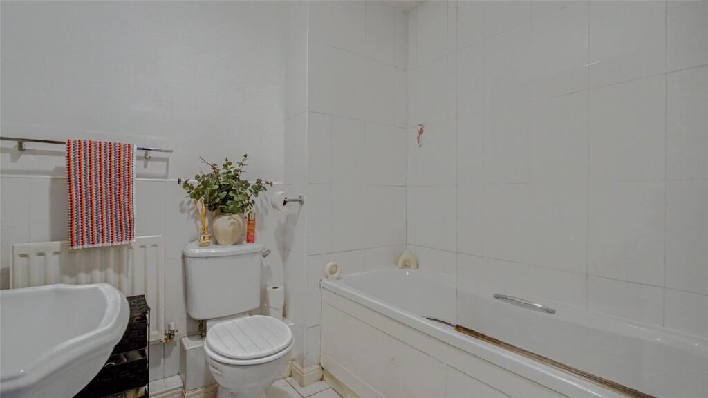 Additional image 7 of Old Dickens Heath Road, Solihull, West Midlands, B90