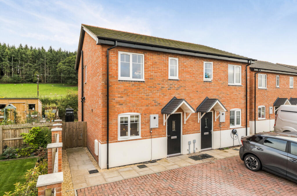 Main image of property: Maesderw, Sarn, Newtown, Powys, SY16