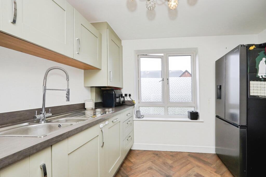 House in Canterbury - View 4