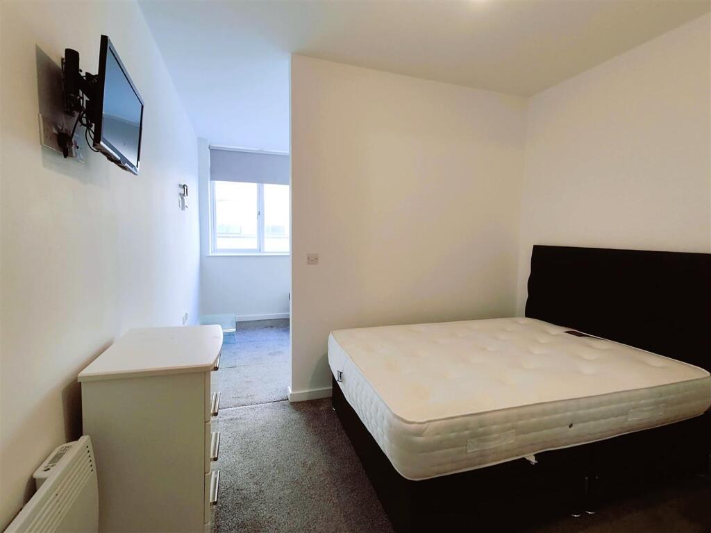 Additional image 6 of Canal Road, Bradford