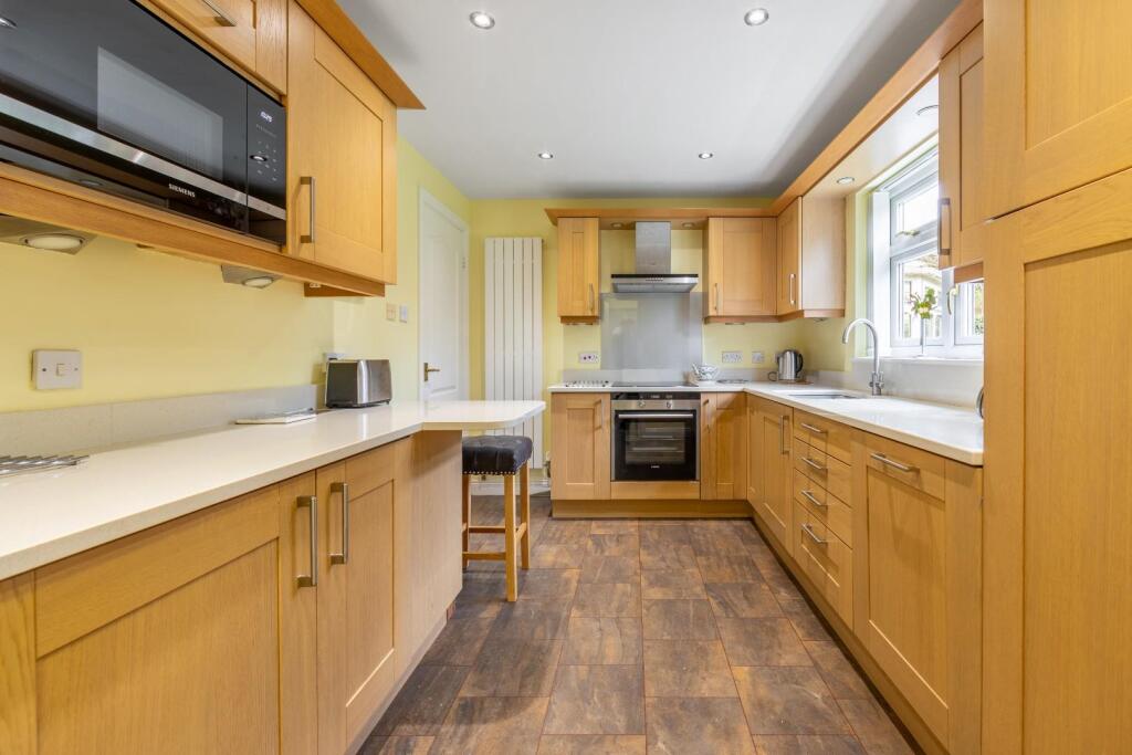 Jameson Drive, Corbridge photo 4
