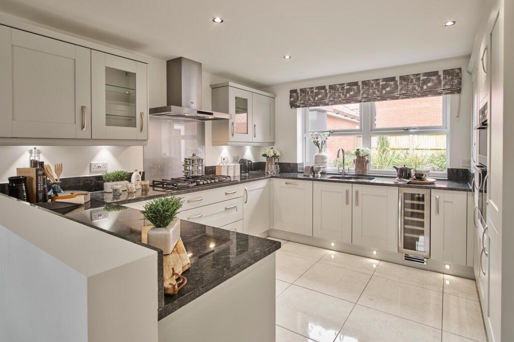 House in Towcester, West Northamptonshire - View 3