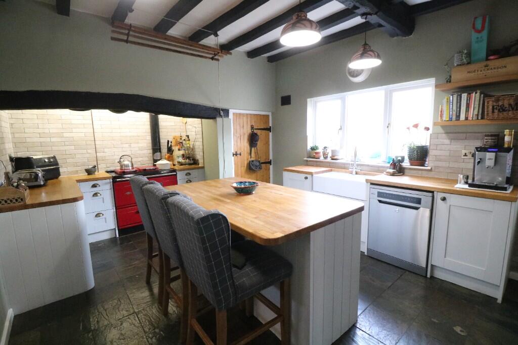 Loughrigg Cottage, 79 High Street, Owston Ferry, DN9 1RL photo 3