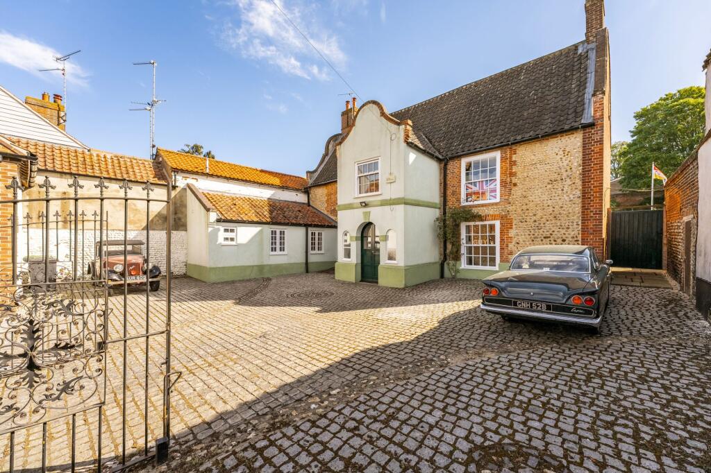 Main image of property: Oak Street, Fakenham
