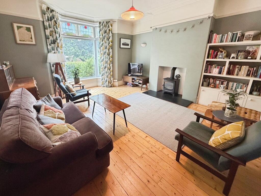 House in Bradford, Shipley - View 2
