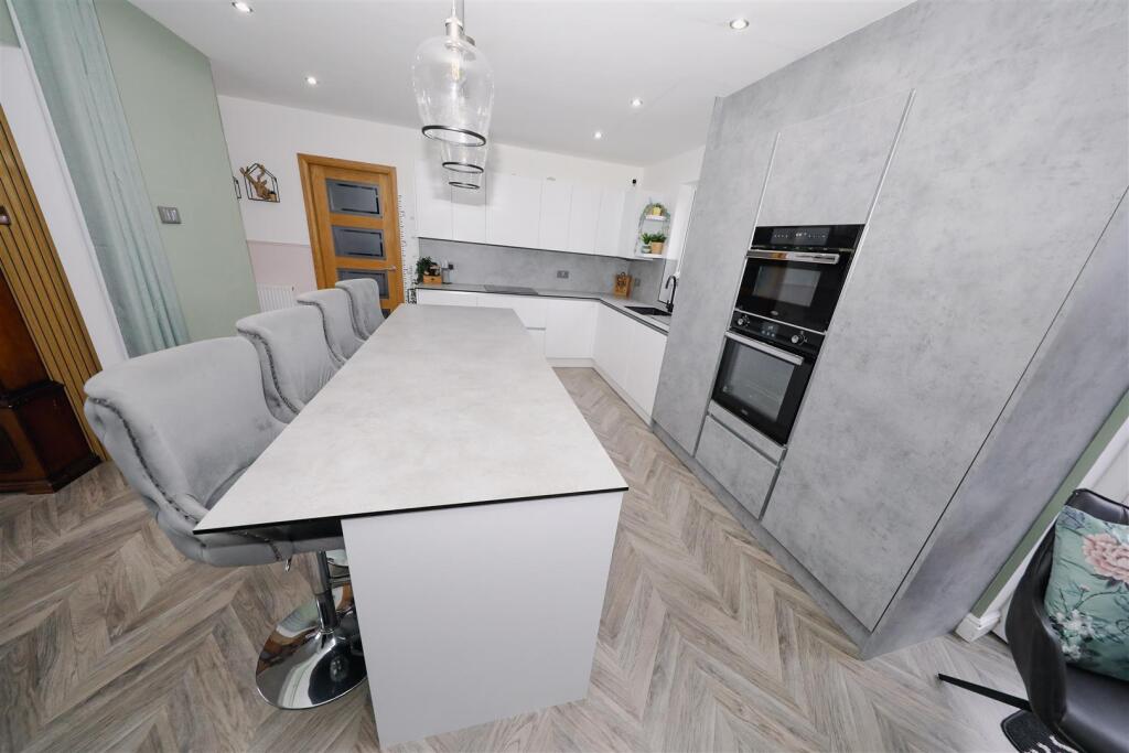 Bourtree Brae, Lower Largo, Leven photo 3