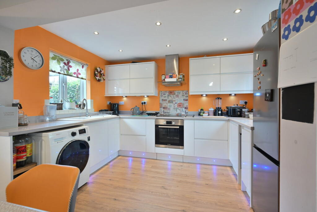 Whitcliffe Lane, Ripon, HG4 2LD - View 3
