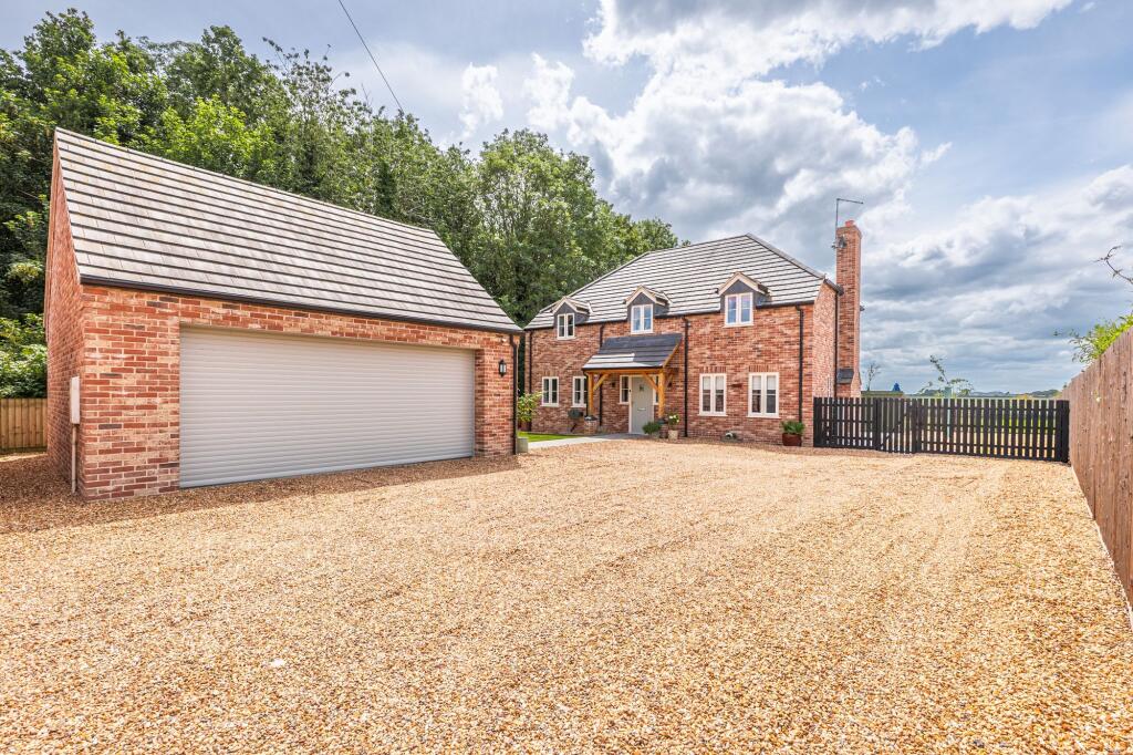 Main image of property: Detached Four Bedroom Home with Countryside Views in St. Johns Fen End
