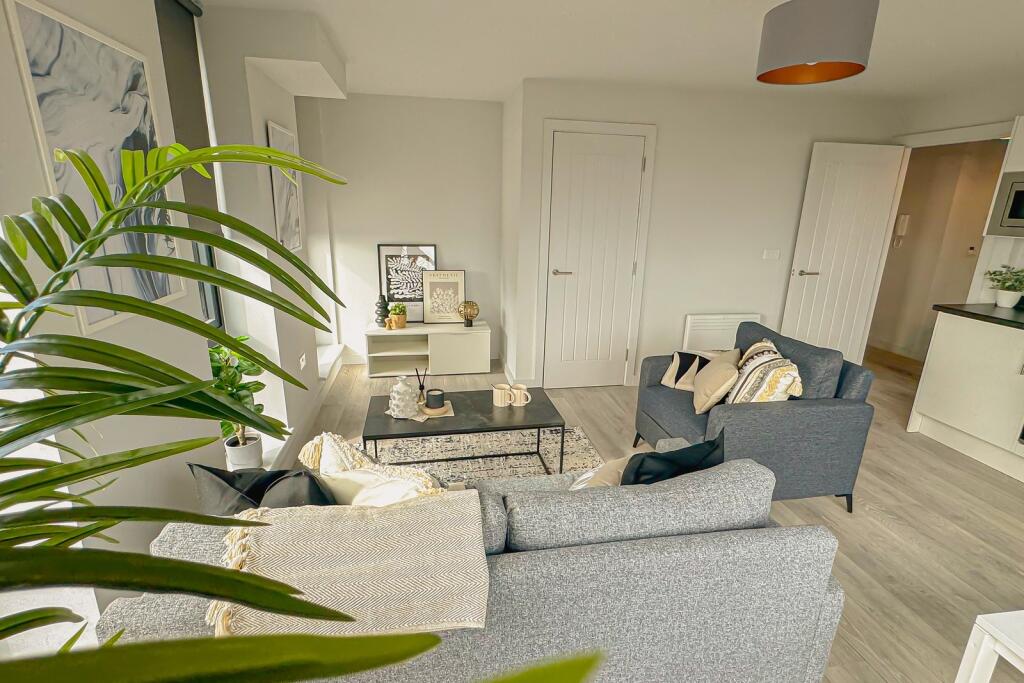 6% Projected Rental Yields | One Baltic Square, Liverpool Baltic Triangle – Sleek 2 Bed, Central Liverpool Investment photo 3