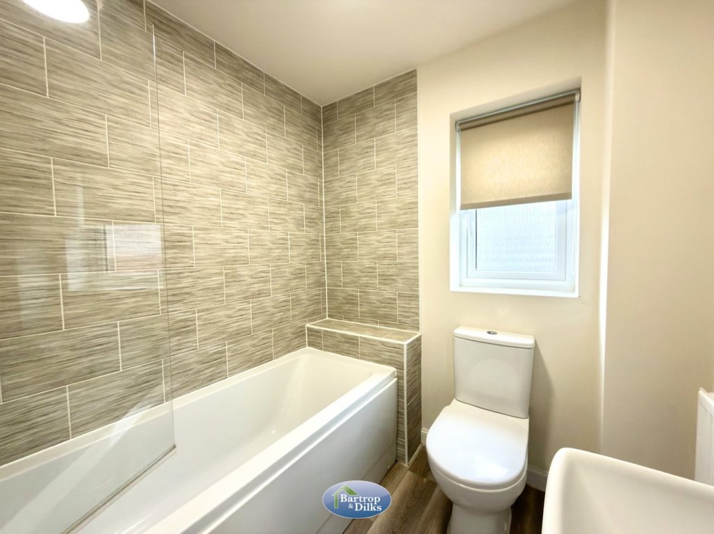 Red Admiral Road, WORKSOP, S81 photo 4