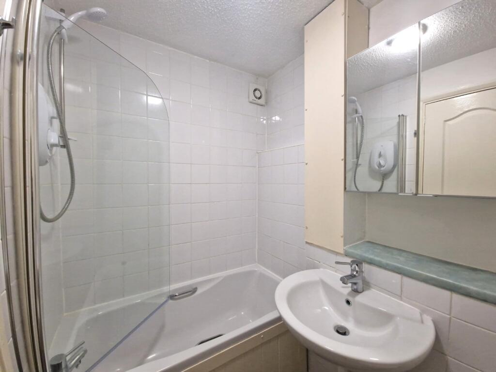Apartment in Falkirk - View 5