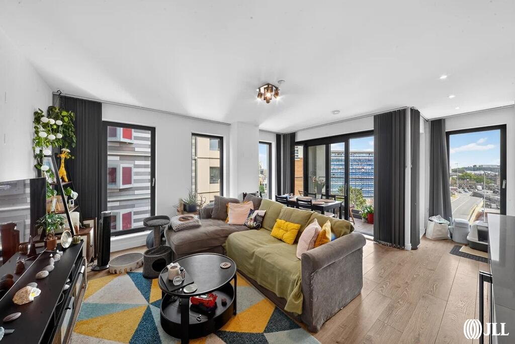 Main image of property: Legacy Tower, Great Eastern Road, London, E15