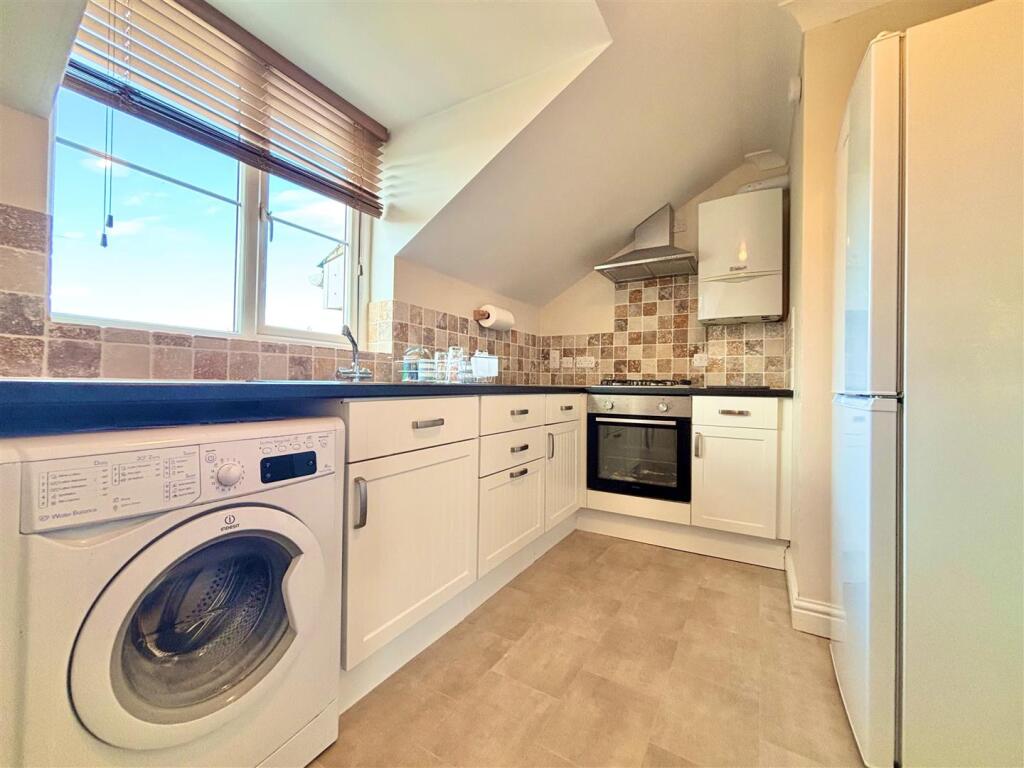Apartment in Portsmouth - More
