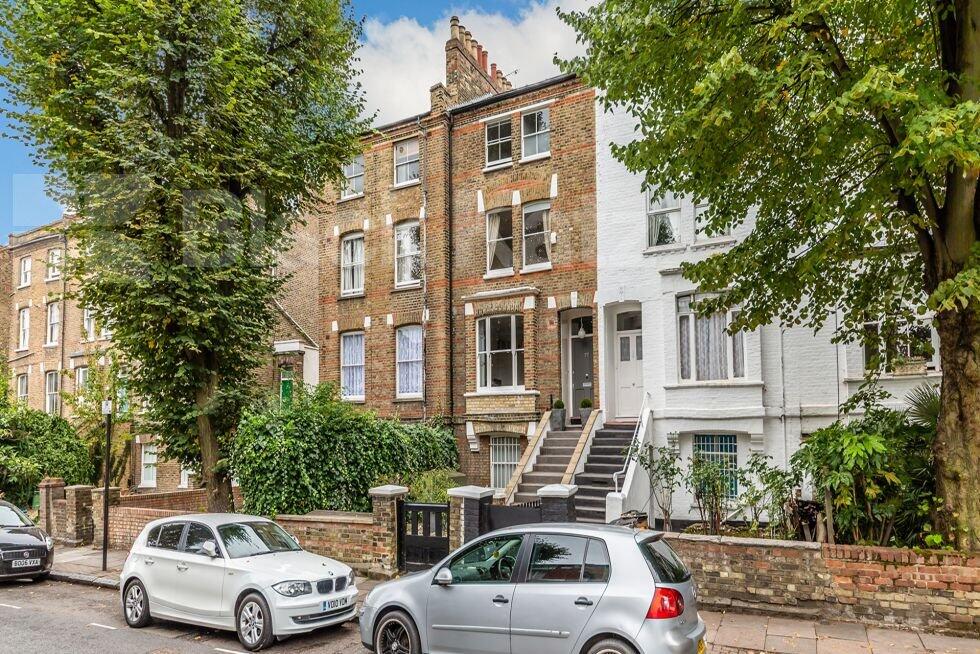 Main image of property: Tollington Way, Holloway N7