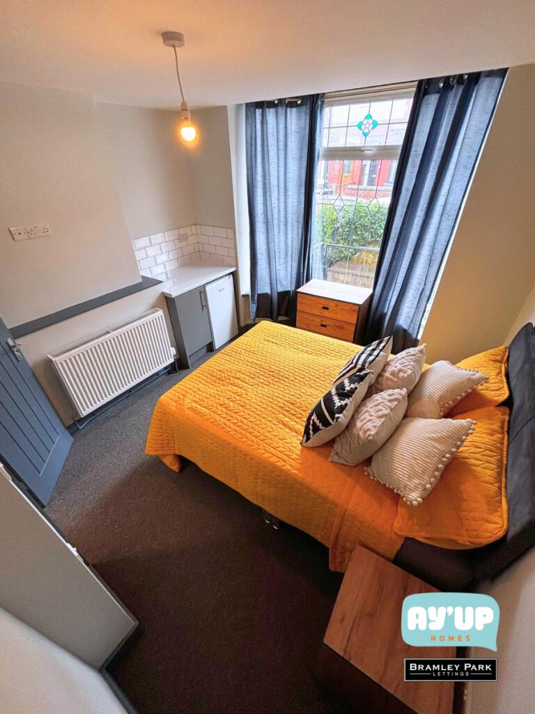 Main image of property: Room 1, 25 Morley Road DN1 2TW
