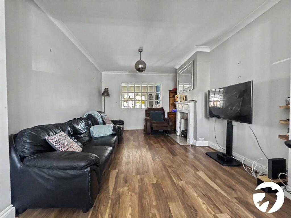 House in London - View 5