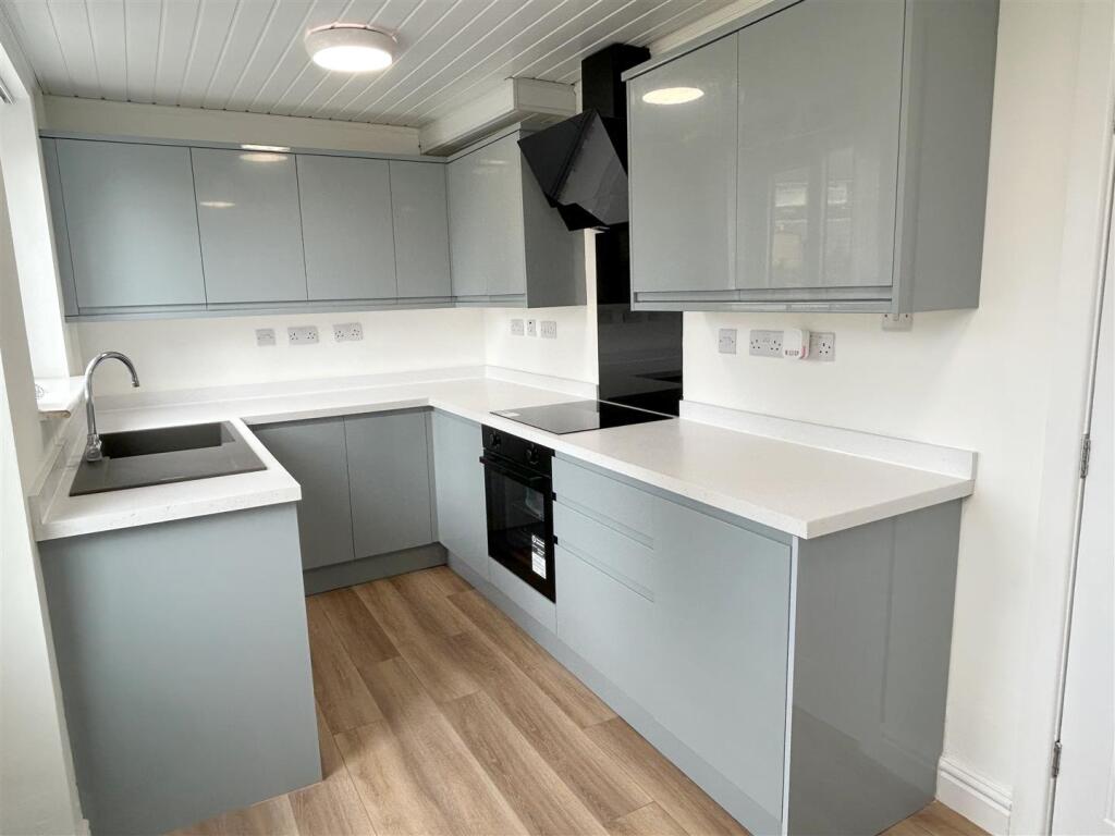 House in Knowsley, Liverpool City Region - View 3