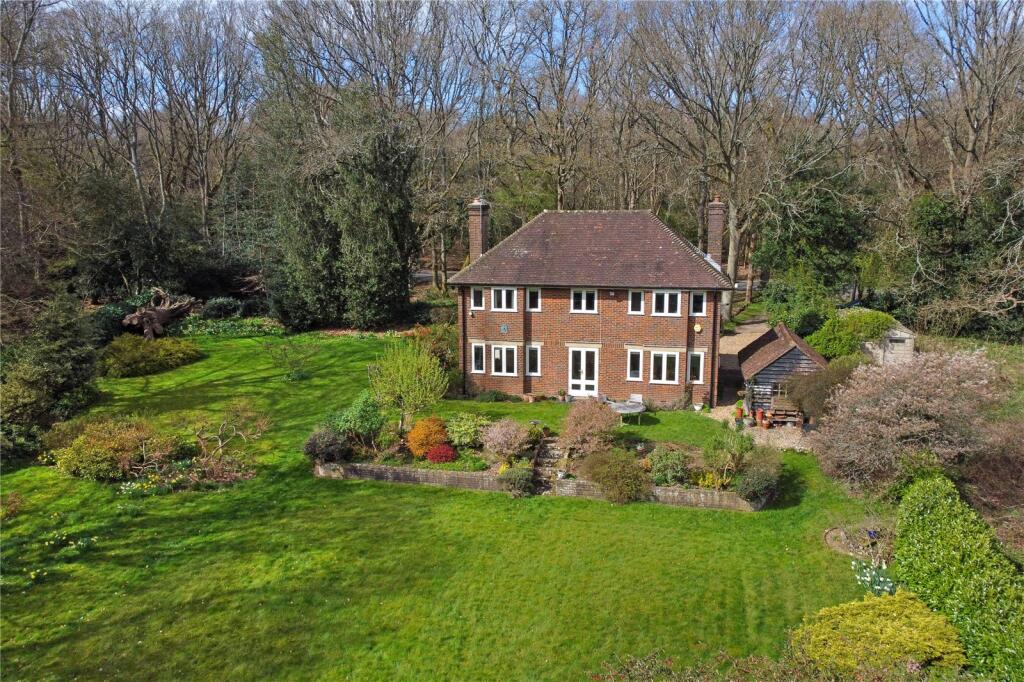 Main image of property: The Common, Potten End, Berkhamsted, Hertfordshire, HP4