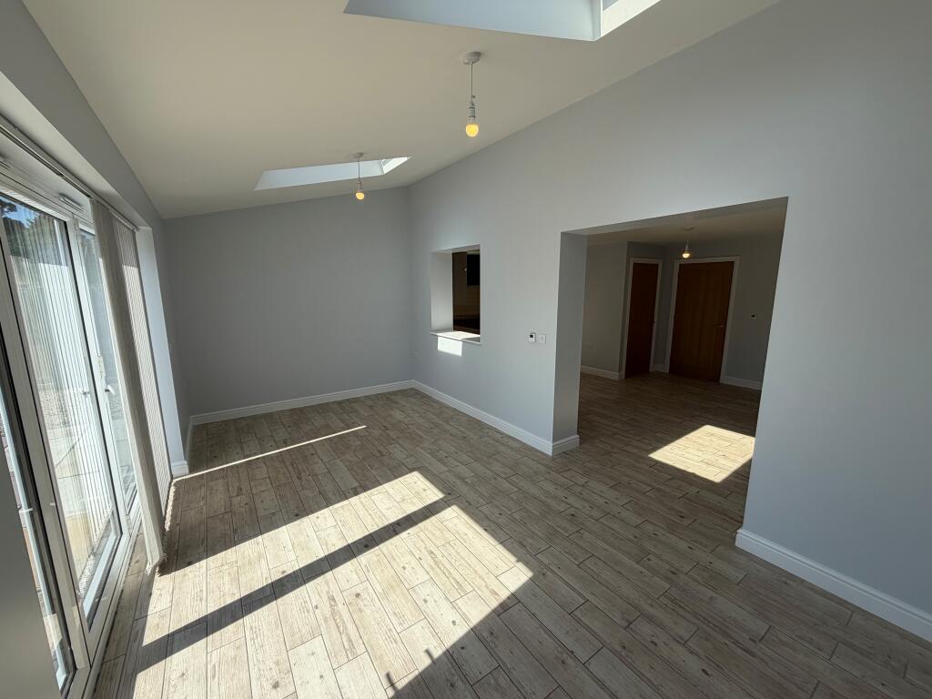 House in King's Lynn and West Norfolk, Methwold Hythe, Methwold - View 5