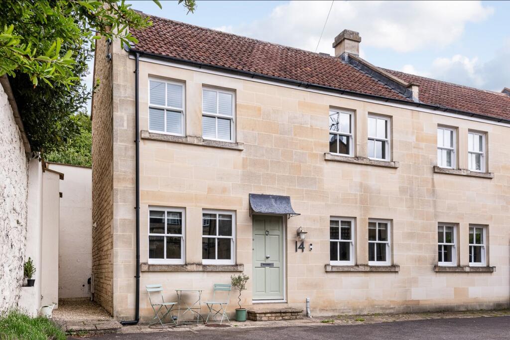 Main image of property: Park Street Mews, Bath, BA1