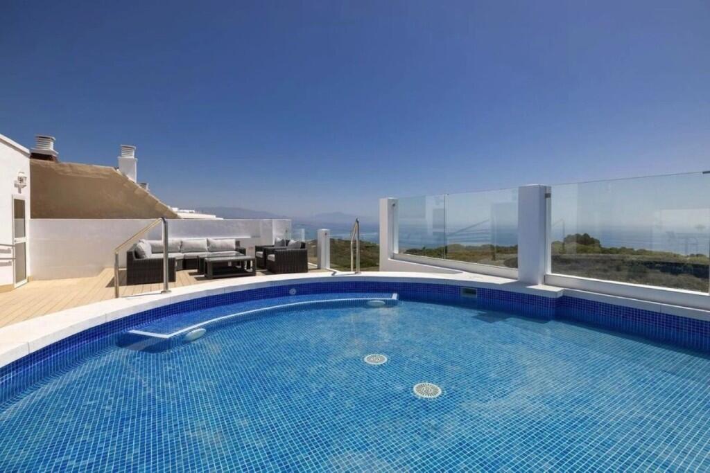 Main image of property: Duquesa, Málaga, Andalusia