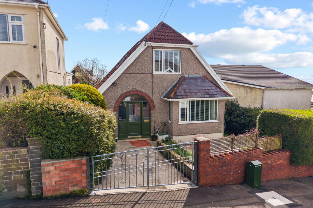 Main image of property: Lon Masarn, Sketty, Swansea, SA2 9EL