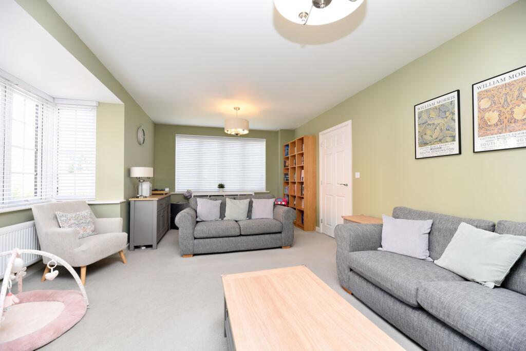 House in Stevenage - View 3