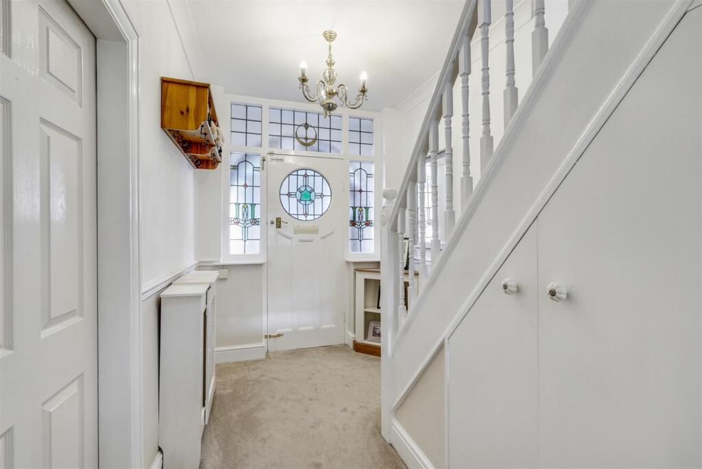 Shaftsbury Avenue, Sawley - View 5