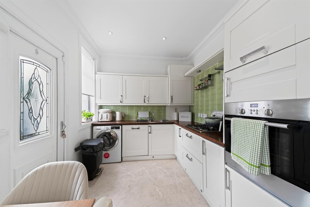 House in Rutherglen, Bankhead - View 5