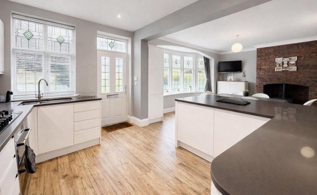 House in Calderdale, Heath, Salterhebble - View 5
