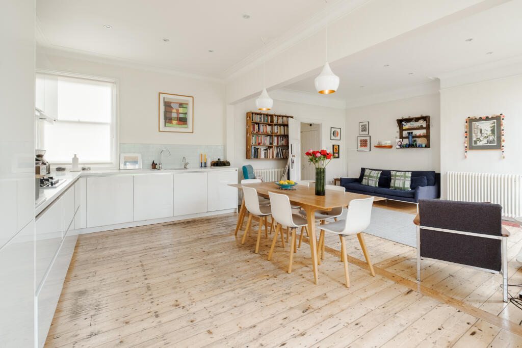 House in London - More