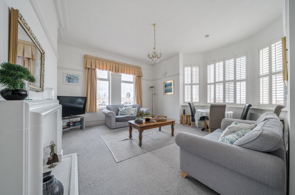 Main image of property: South Parade, Southsea, Hampshire, PO4