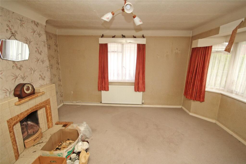 Avenue Road, Walkford, Christchurch, Dorset, BH23 photo 3