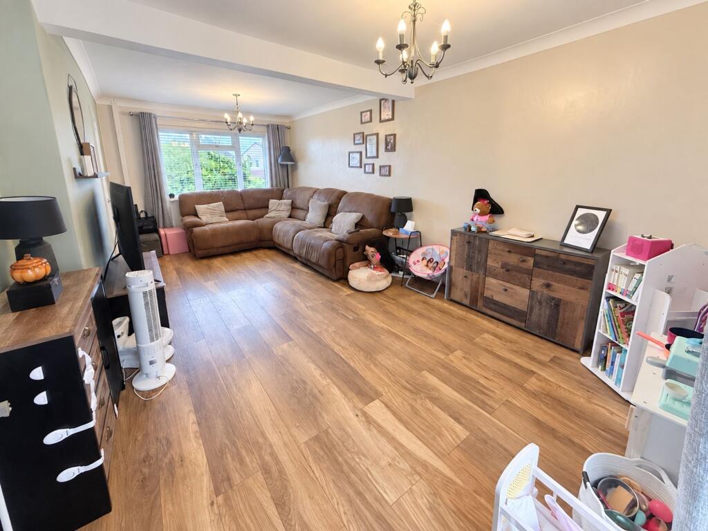 House in Cardiff, Gelligaer - View 3