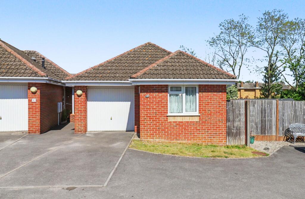 Main image of property: Shorts Road, Fair Oak, SO50