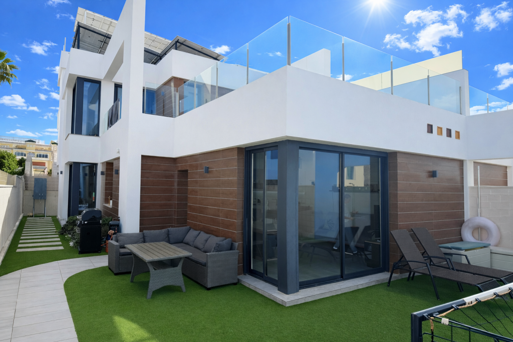 Main image of property: Benijofar,Alicante