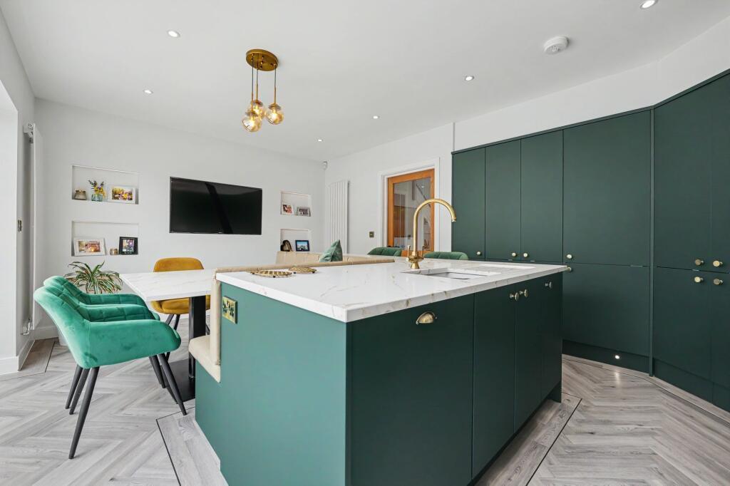 House in Leicester, City of Leicester - View 5