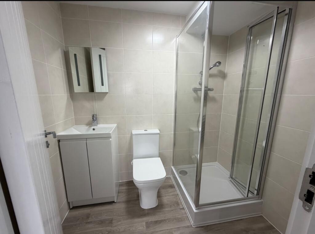 Apartment in Liverpool - More