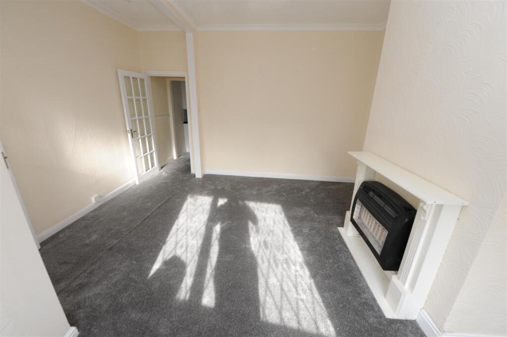 Additional image 4 of Eldon Place, Cutler Heights, Bradford