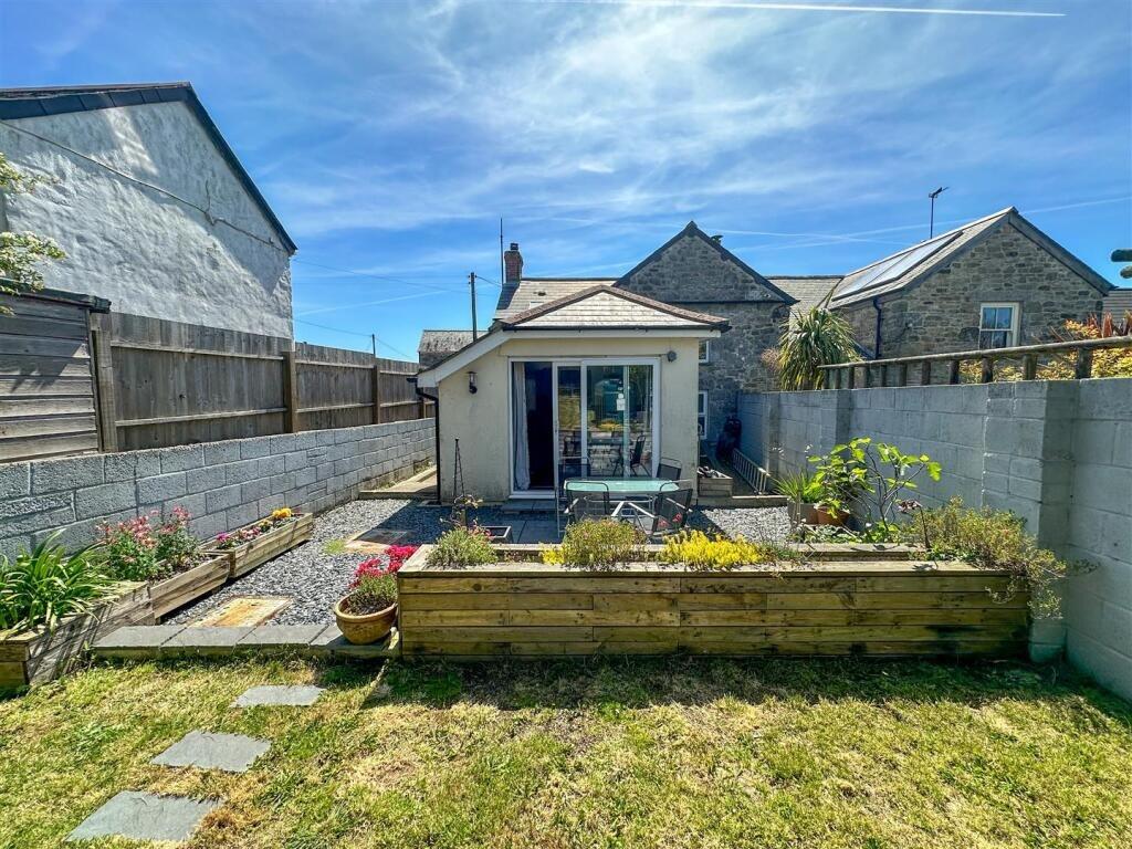 Ashton, Delightful cottage photo 2