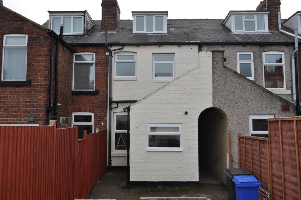 House in Sheffield - View 4
