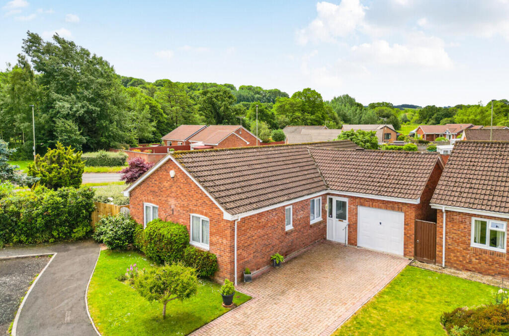 Main image of property: Weavers Walk, Cullompton