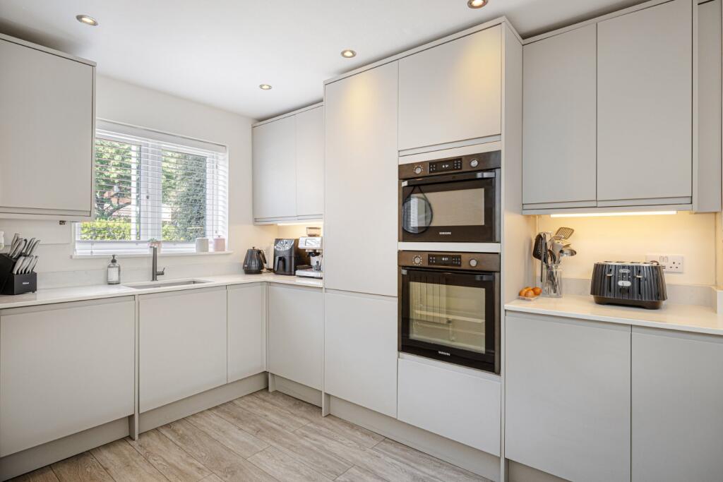 Millers Close, Bishop's Stortford, Hertfordshire, CM23 photo 4